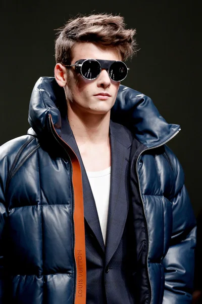 Look 57